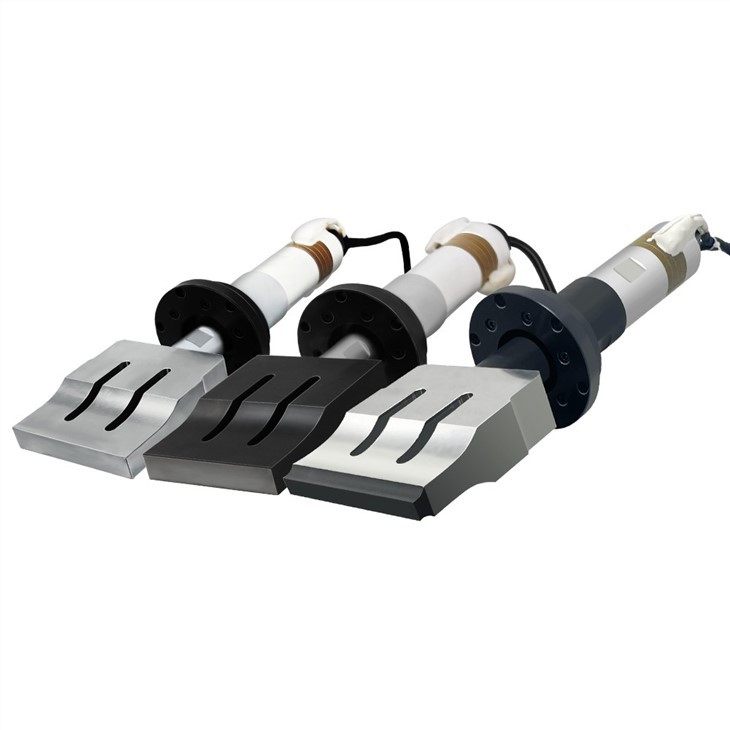 ultrasonic welding horn